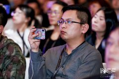 常宏設(shè)計師侯俊晨、王飛—— “CCFA新消費論壇-2019中國特許加盟大會”交流學(xué)習(xí)